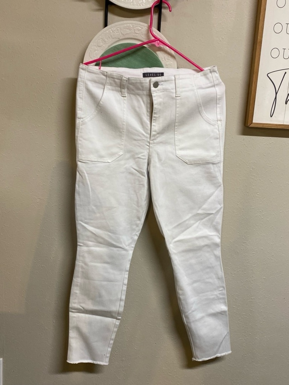Level 99 White High-Rise Skinny Jeans - Size 30